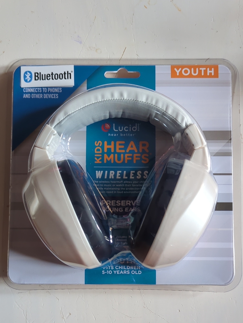 New Lucid Kids White Wireless Hear Muffs